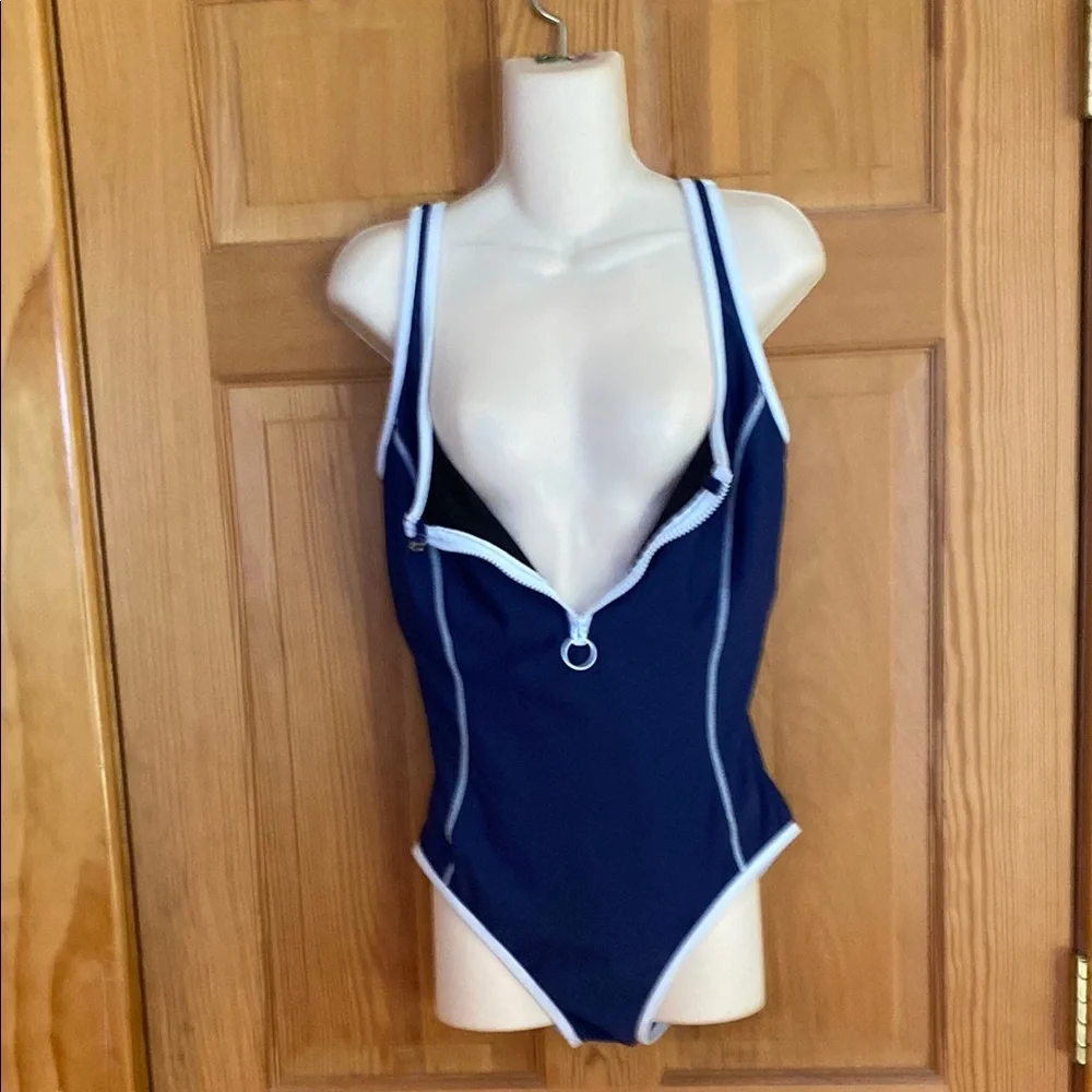 INC International Concepts Blue and White One-Piece Swimsuit Sporty Design 12 - Picture 4 of 16